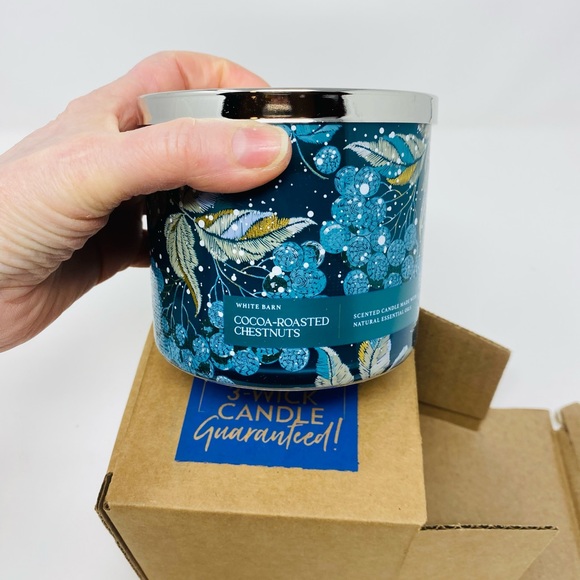 NWT Bath & Body Works Cocoa-Roasted Chestnuts 3-wick Candle 14.5 oz/60 hour burn - Picture 4 of 8